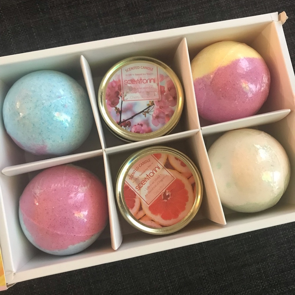 Bath Bombs and Candle Set